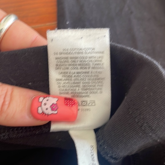 Express Super High Rise Black Leggings - Picture 4 of 5